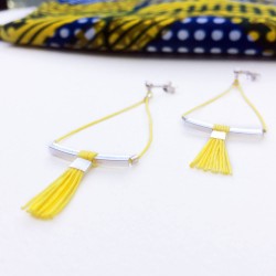 Boucle d'oreilles ethnique et chic jaune